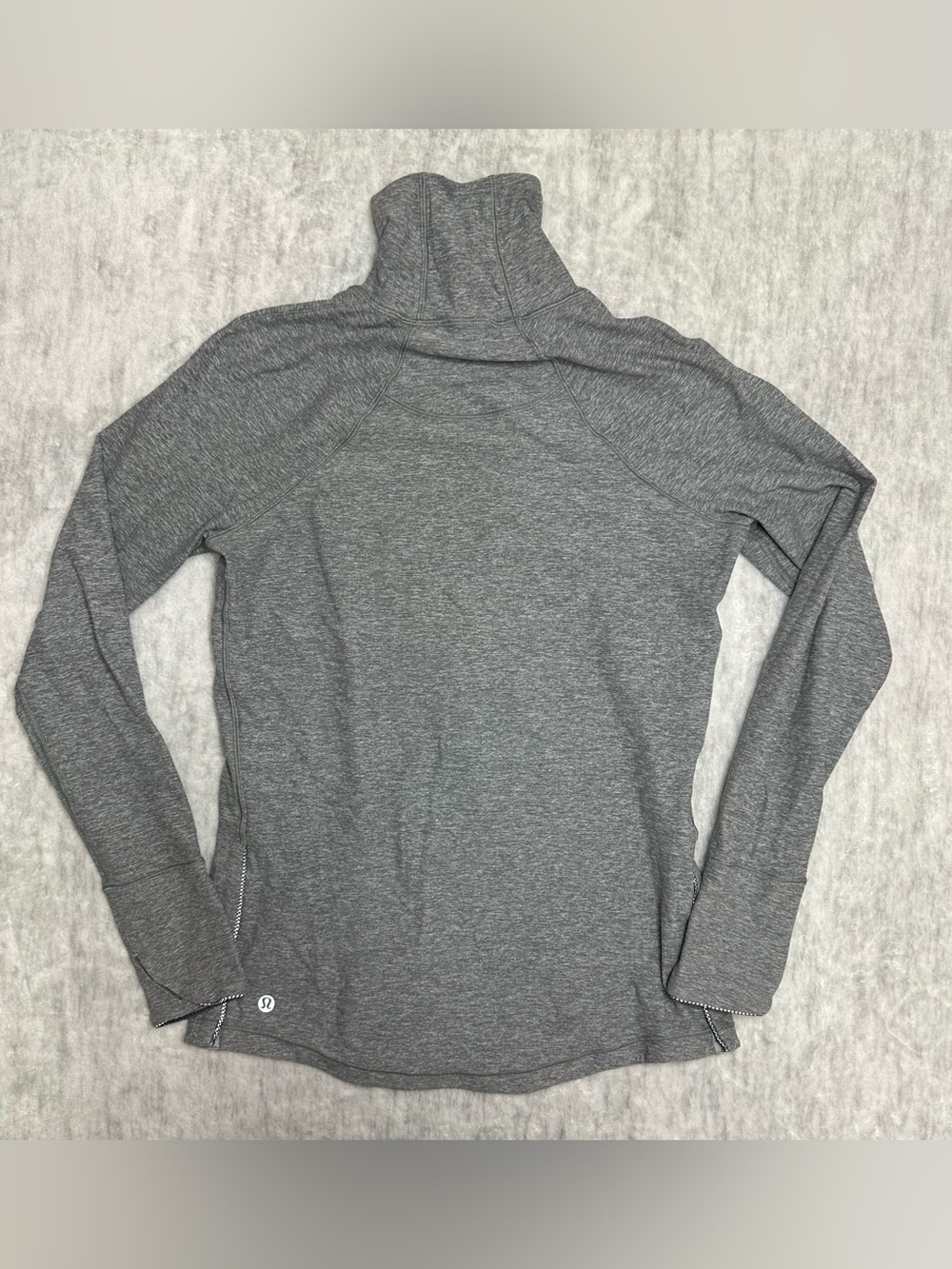 Lululemon Hill and Valley Turtleneck Long Sleeve
